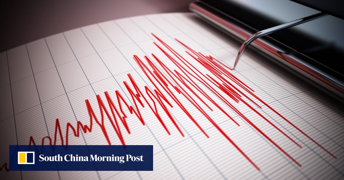Magnitude 8.2 quake strikes Philippines, tsunami warning issued