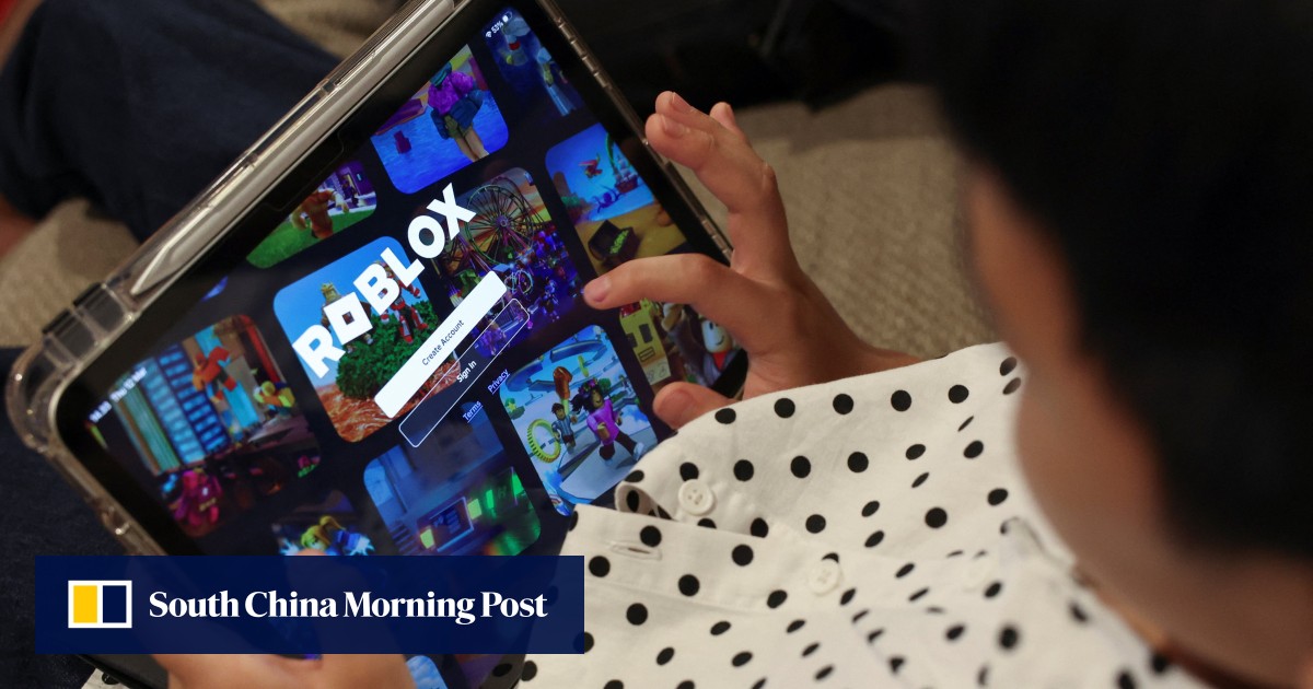 Disgruntled parents and children force Russia to remove Roblox ban