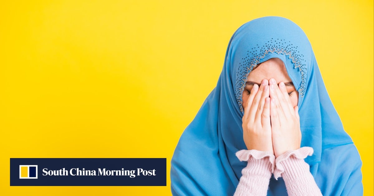 Tearful Malaysian mother begs for no jail time over attempted affair