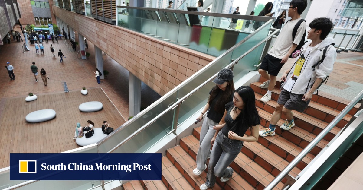 中国大陆学生涌入推高香港房租，投资者跑步入场