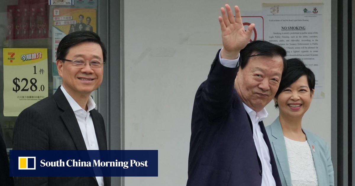 Xia Baolong begins Hong Kong visit with housing, Northern Metropolis tours