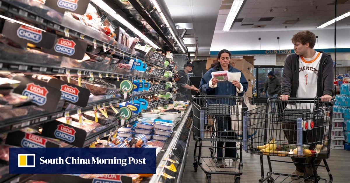 US inflation rises to 3-year high, spending picks up US inflation rises to 3-year high, spending picks up