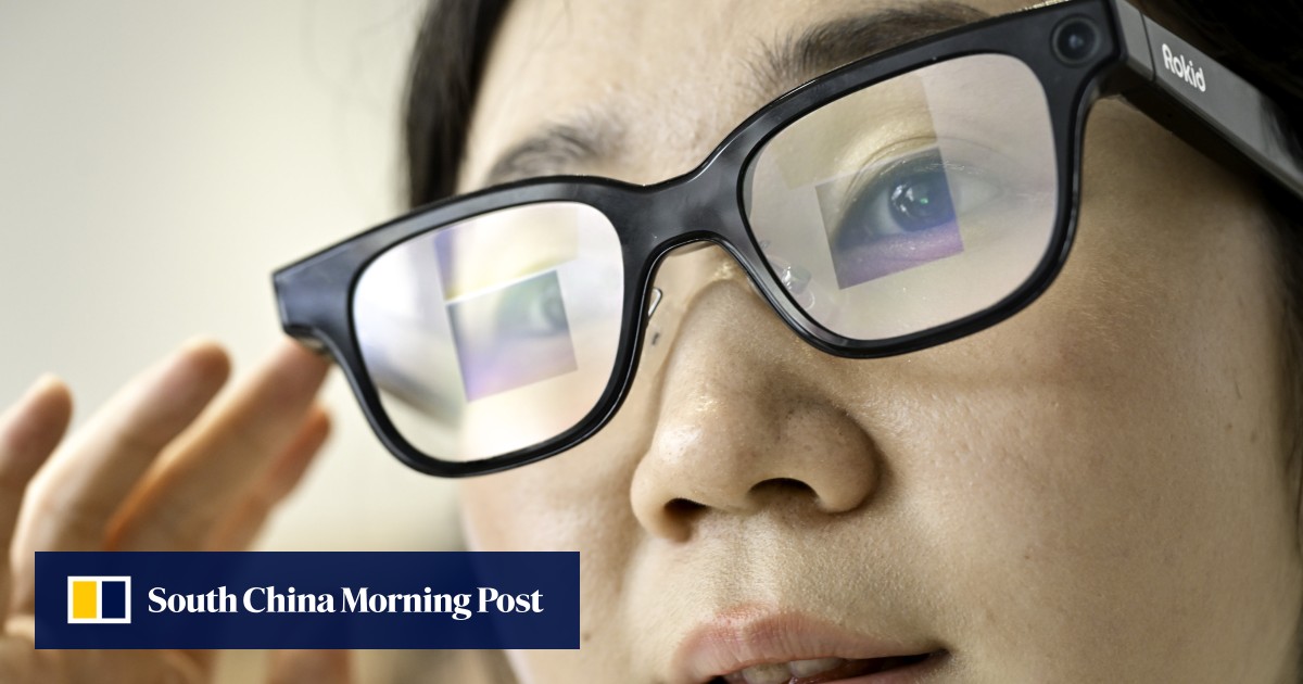 China keeps an eye on AI smart glasses as privacy concerns come into focus