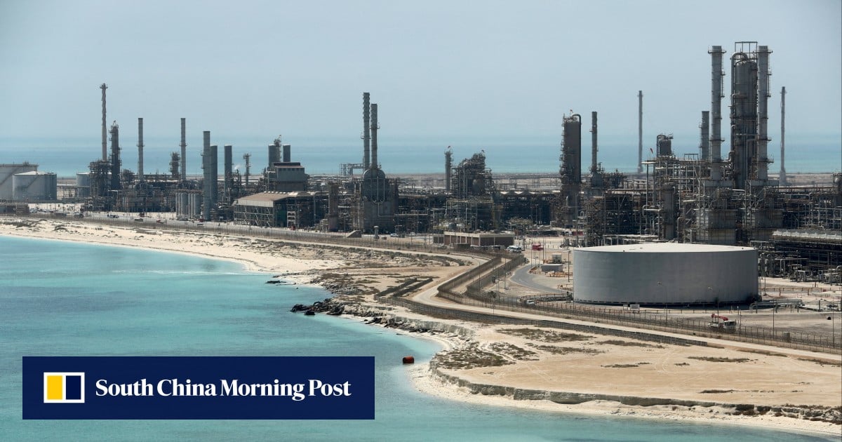 Saudi Aramco helicopter crash kills 14 Saudi Aramco helicopter crash kills 14
