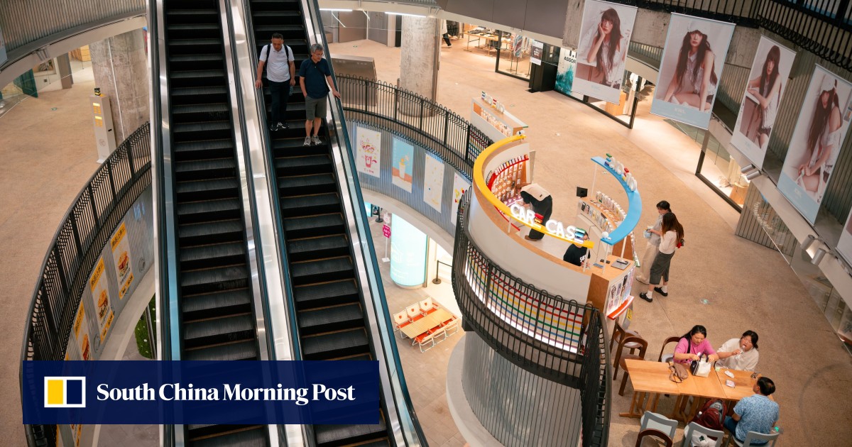 China faces economic balancing act: AI and exports boom while consumers stay home