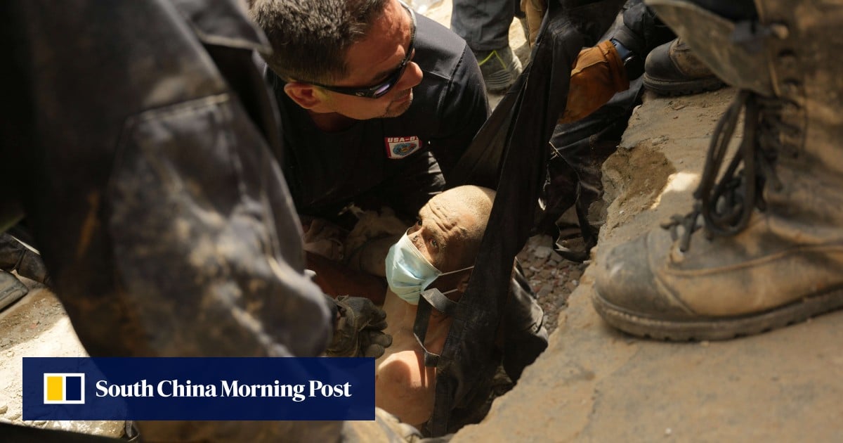 Venezuela survivors pulled from rubble days after quakes Venezuela survivors pulled from rubble days after quakes