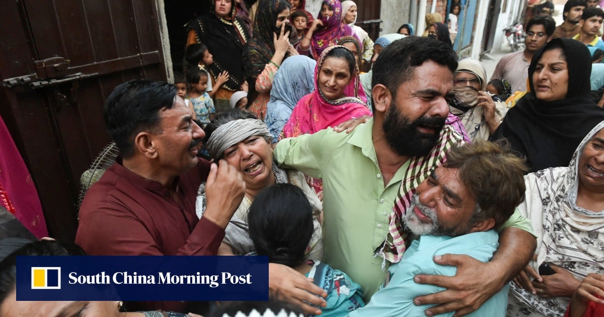 14 children killed after roof collapses at Lahore tutoring centre