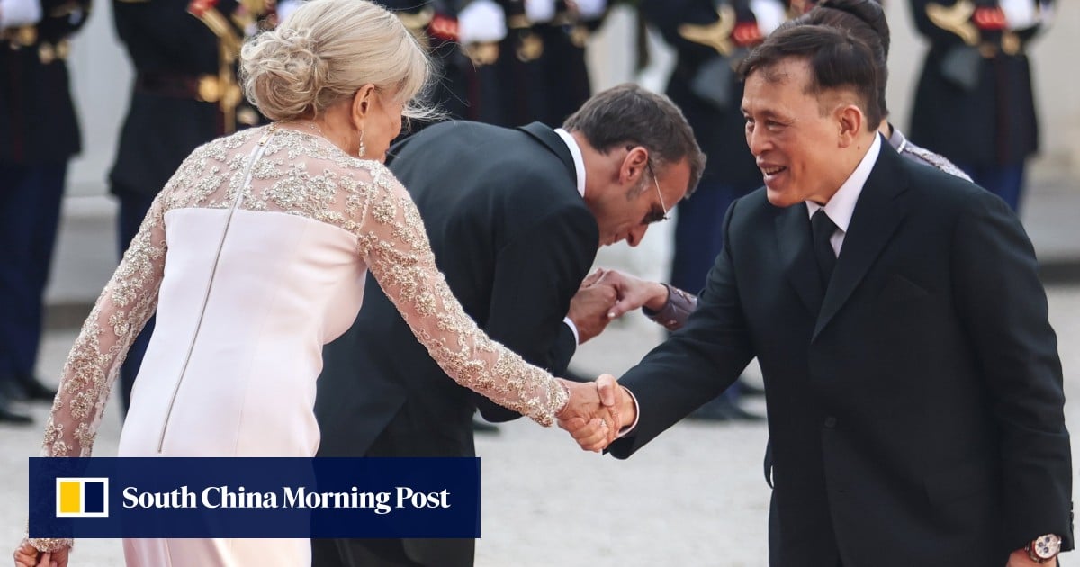 Thailand says photo of Macron kneeling before King Vajiralongkorn is AI-generated