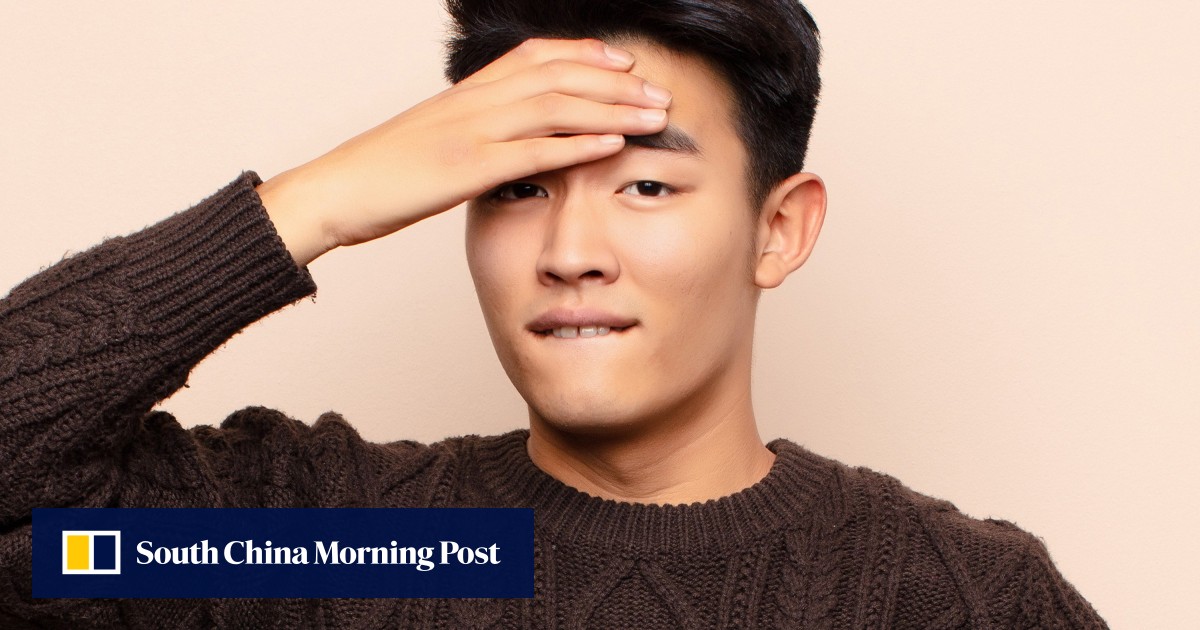 Fearing ‘bad luck’ omen, Chinese man repeatedly slaps twitching right eye, damaging vision
