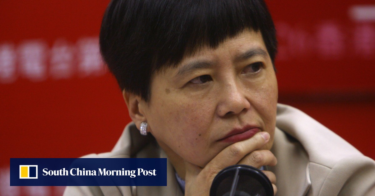 Hong Kong pivots to a 5-day civil service work week in 2006 – SCMP archive