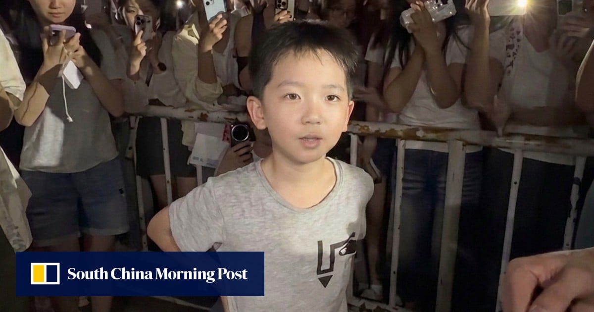‘A true man’: Chinese boy touches hearts by promoting single mum’s small recycling business