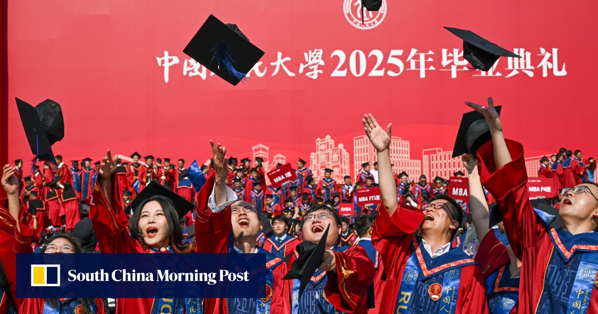 In China, parents turn to AI to help children select a university degree