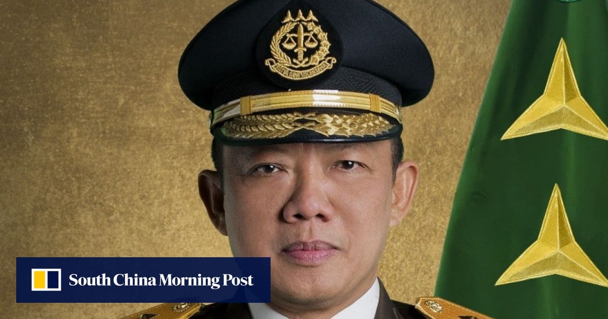 What happens when Indonesia’s top corruption buster is suspected of graft himself?