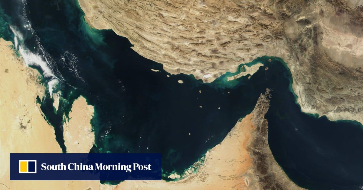 UAE says Iranian missiles struck tankers in Hormuz, killing and injuring crew