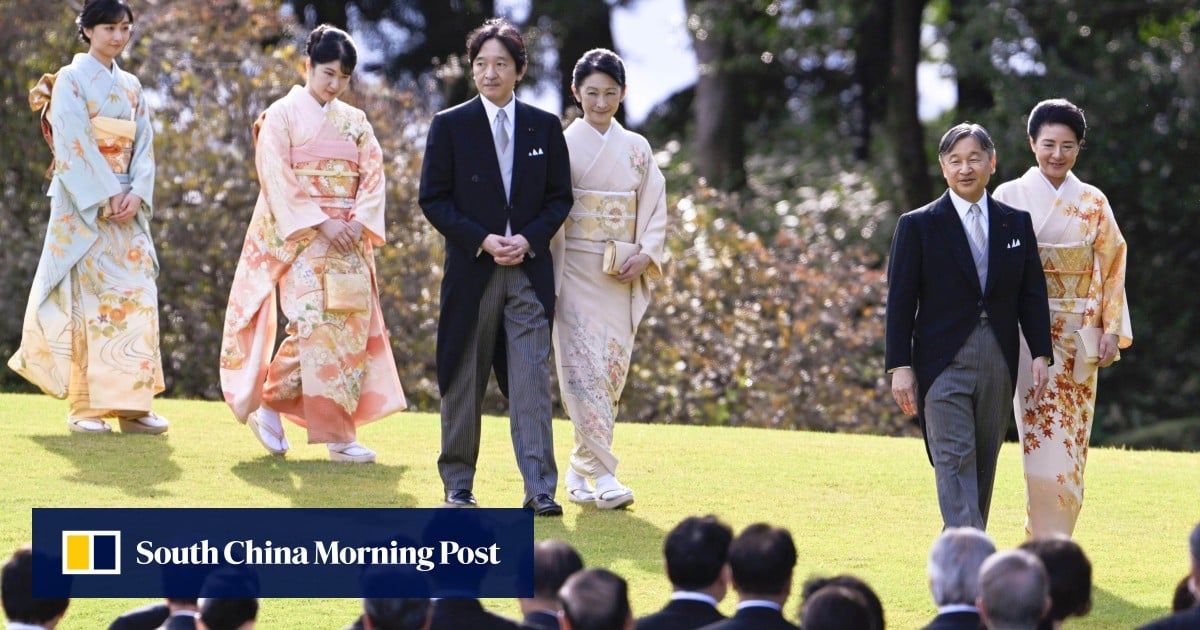 Japan changes rules to save shrinking monarchy, but bars female emperors