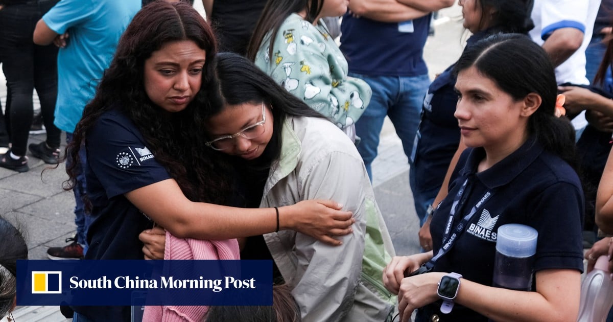 Strong quake off Mexican coast rattles Guatemala and El Salvador Strong quake off Mexican coast rattles Guatemala and El Salvador