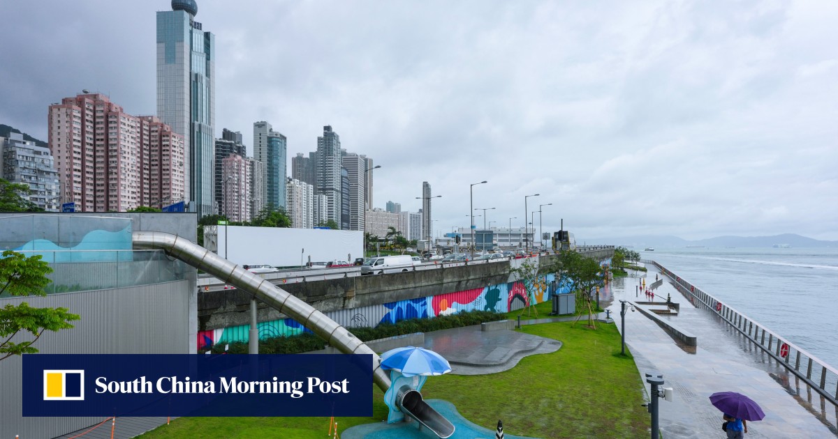 Sai Ying Pun và các khu vực lân cận Đại học Hồng Kông chứng kiến lượng lớn sinh viên đại lục đến thuê nhà (Ảnh: SCMP/Karma Lo)