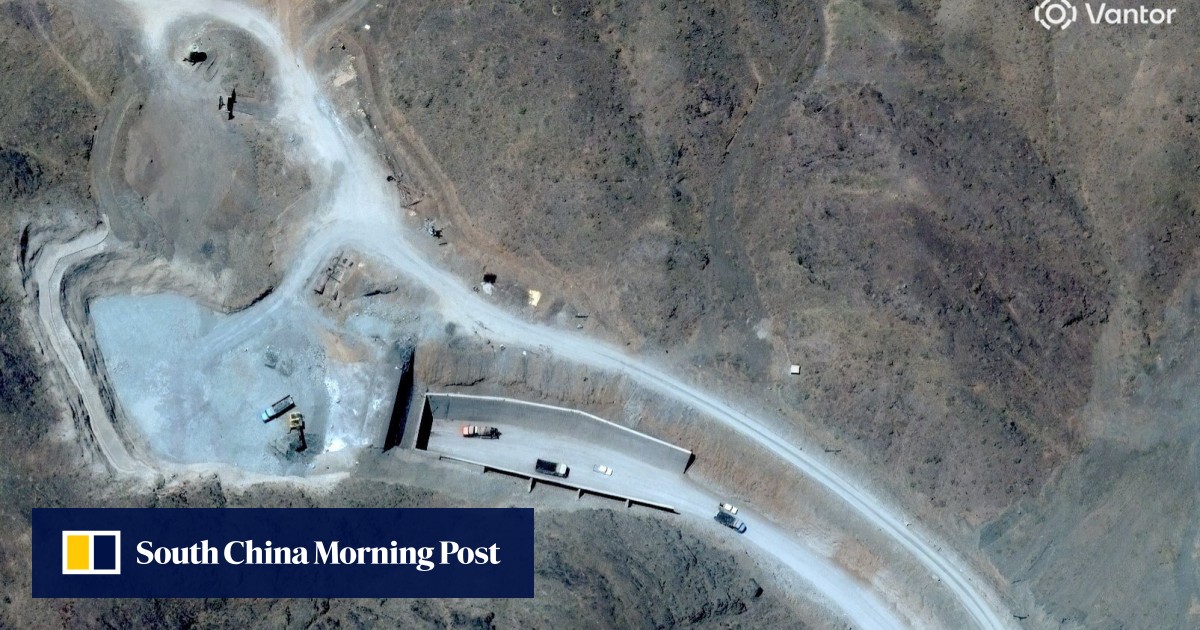 As Iran war drags on, Trump sets sights on ‘Pickaxe Mountain’