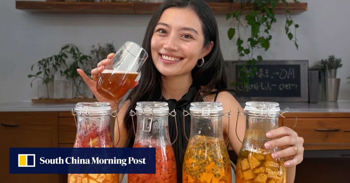 Truyền thống cổ xưa gặp sức khỏe hiện đại; các nhà sáng tạo trẻ ở Trung Quốc đang phục hồi nghệ thuật lên men kombucha cổ xưa (Ảnh: RedNote)