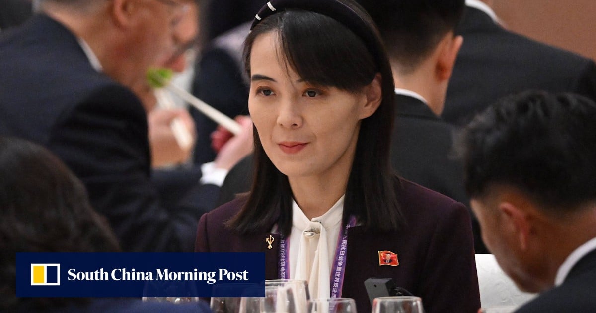 Kim Yo-jong, em gái của lãnh đạo Triều Tiên Kim Jong-un, tham dự một buổi tiếp tân tại Đại lễ đường Nhân dân ở Bắc Kinh, Trung Quốc, ngày 3 tháng 9 năm 2025 (Ảnh: AFP)