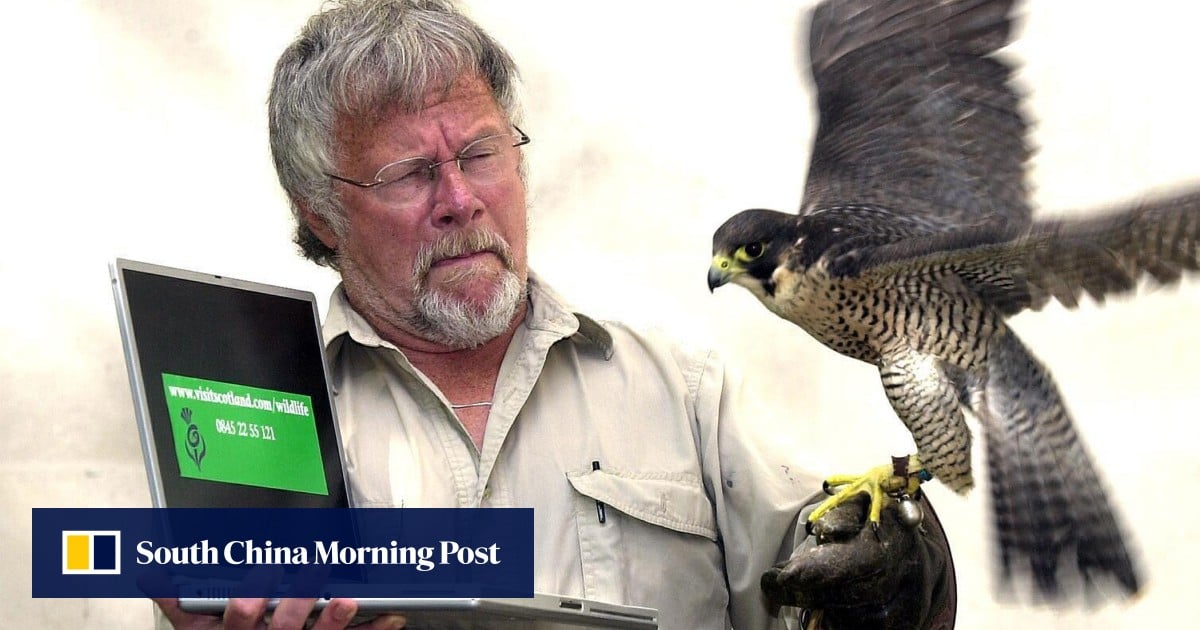 Bill Oddie, wildlife presenter and star of British comedy series The Goodies, dies at 85 Bill Oddie, wildlife presenter and star of British comedy series The Goodies, dies at 85
