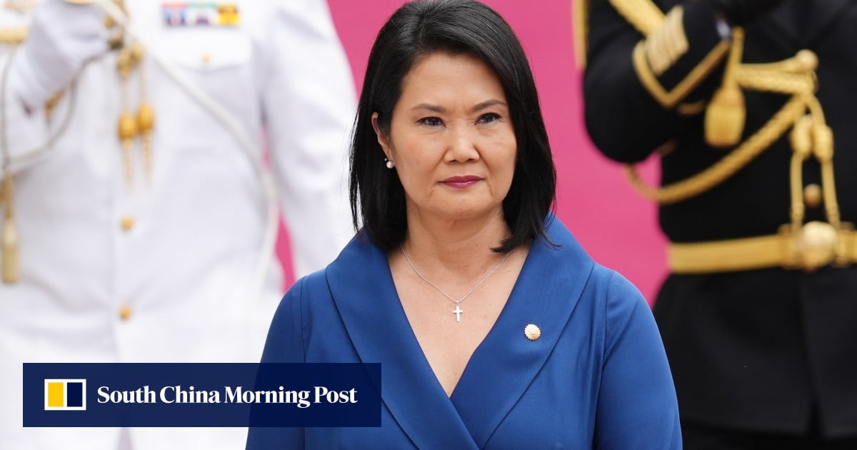 Keiko Fujimori sworn in as president of Peru following narrow election victory Keiko Fujimori sworn in as president of Peru following narrow election victory