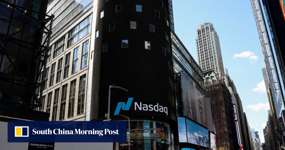 US-listed Chinese stocks benefit as Fed policy haze drives rotation amid AI slump