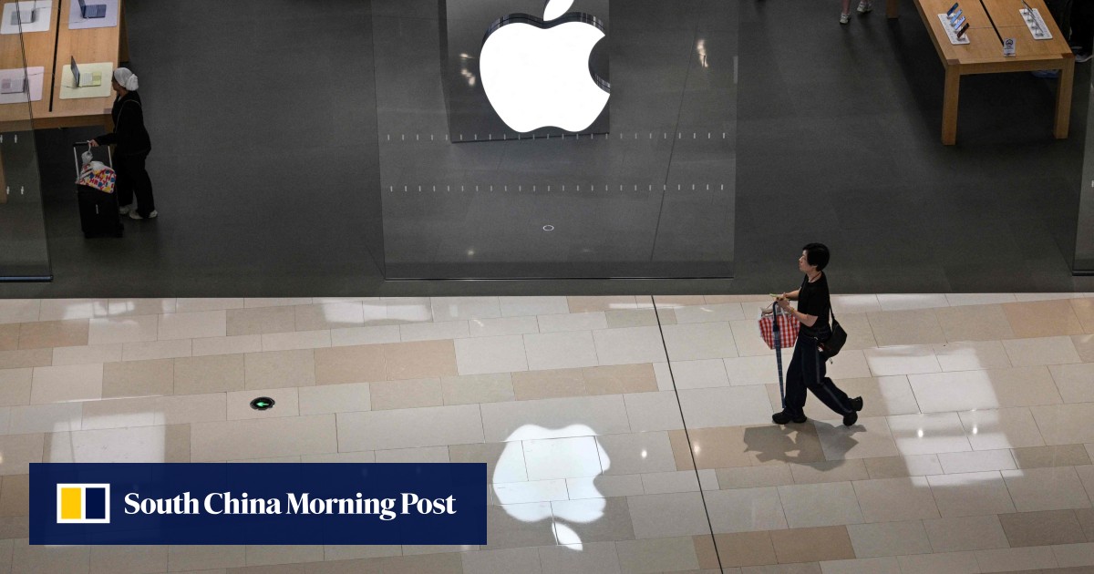 Tim Cook warns of slow Siri AI roll-out in China, worsening memory crisis