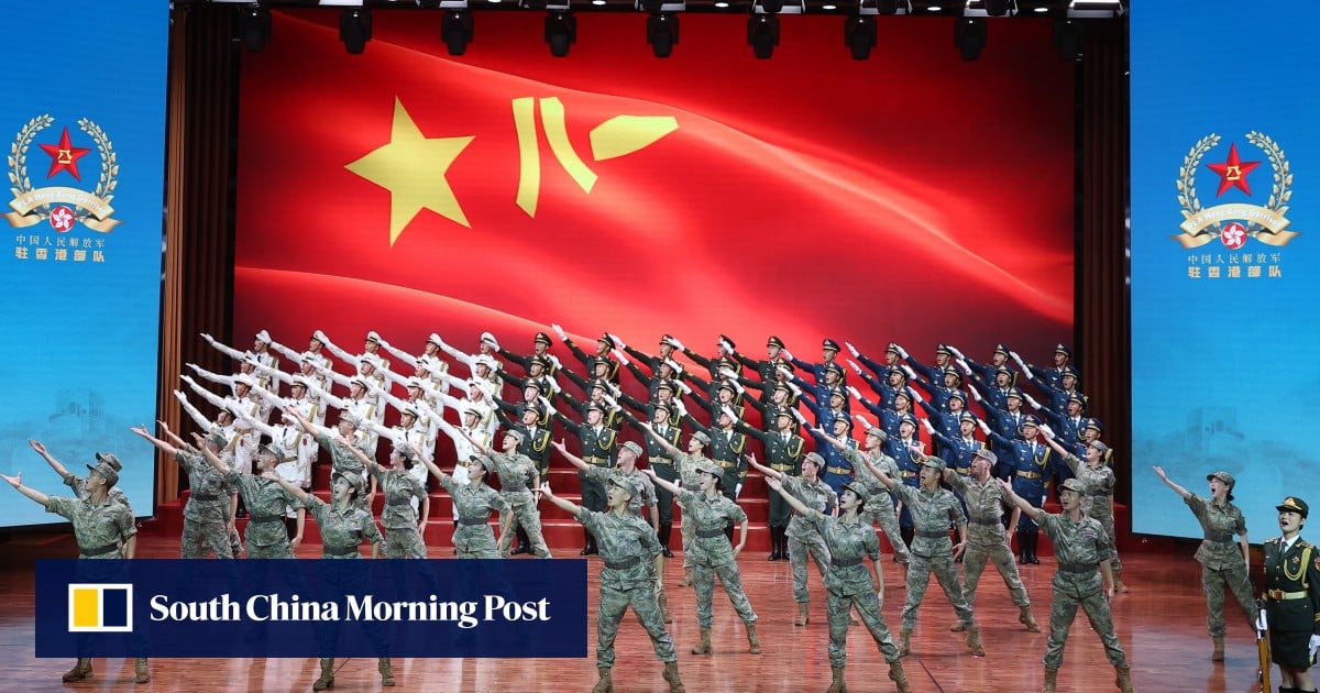 Hong Kong garrison holds reception marking 99th anniversary of PLA’s founding