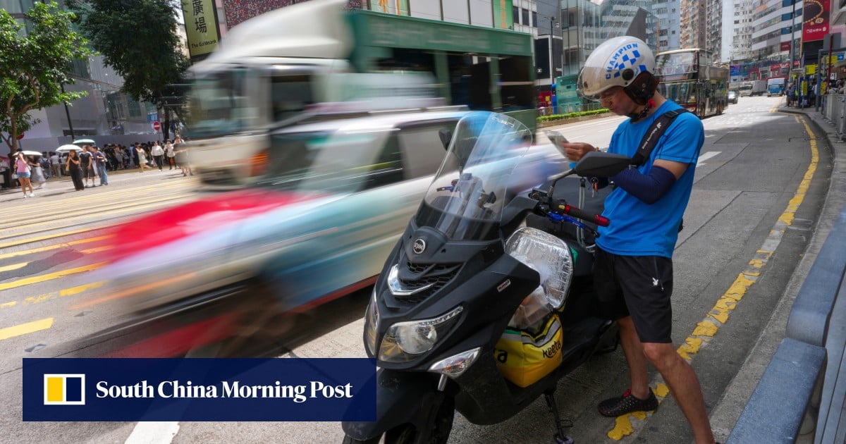 Why are Hong Kong delivery drivers unhappy about proposed payouts for injuries?