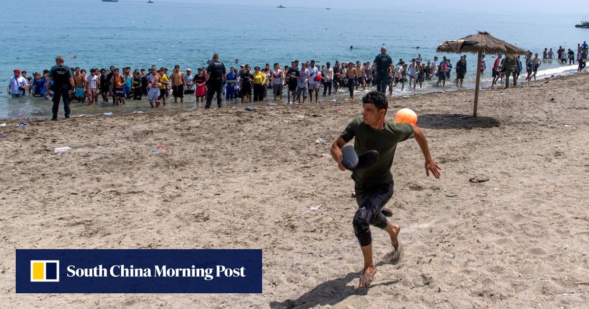 Spain denies intelligence warnings before Ceuta migrant crisis Spain denies intelligence warnings before Ceuta migrant crisis