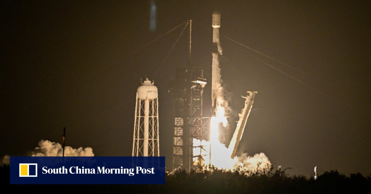 Piece of SpaceX rocket to crash into moon at high speed Piece of SpaceX rocket to crash into moon at high speed