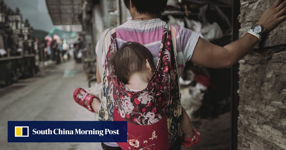 Public outrage after Chinese woman gets just 3 years jail for abducting baby 35 years ago