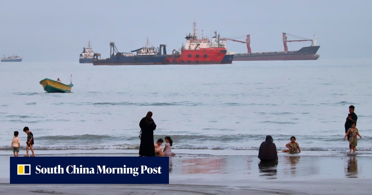 Iran seeks to bar US ships as Hormuz deal with Oman advances Iran seeks to bar US ships as Hormuz deal with Oman advances