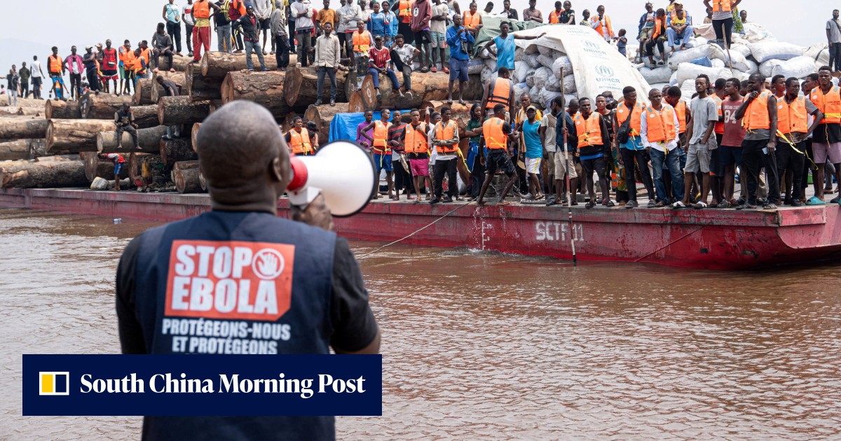 DR Congo tests over 300 passengers after suspected Ebola death on boat