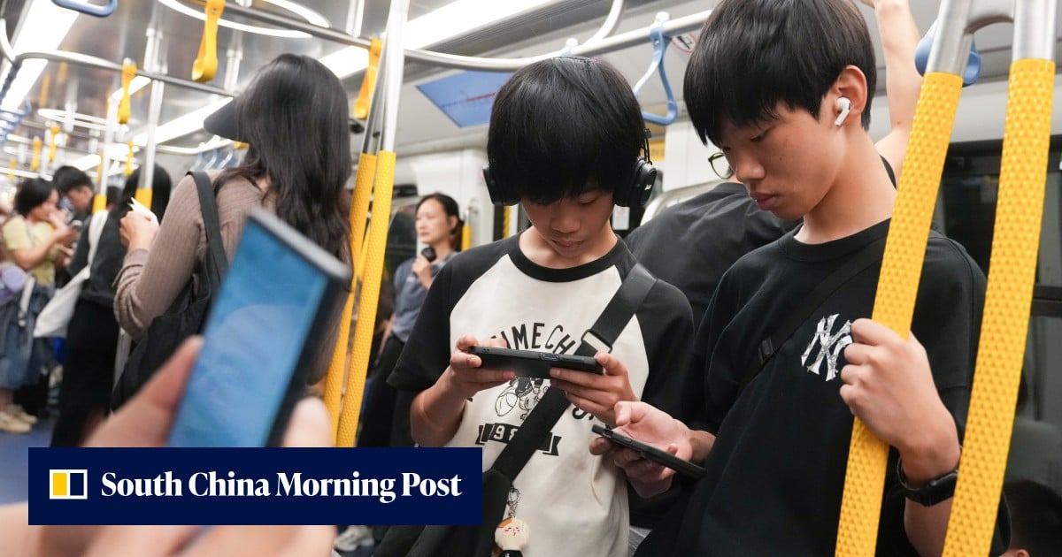 ‘Addiction is irreversible’: Hong Kong urged to ban under-16s from social media