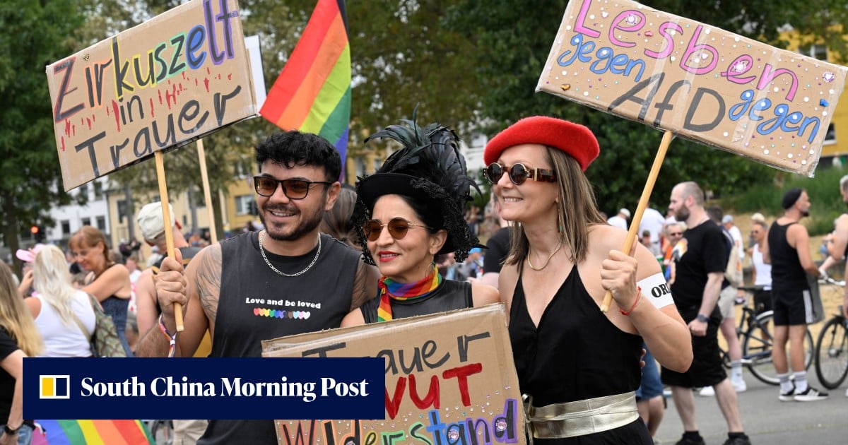 Cologne marches for queer community after Berlin Pride attack Cologne marches for queer community after Berlin Pride attack