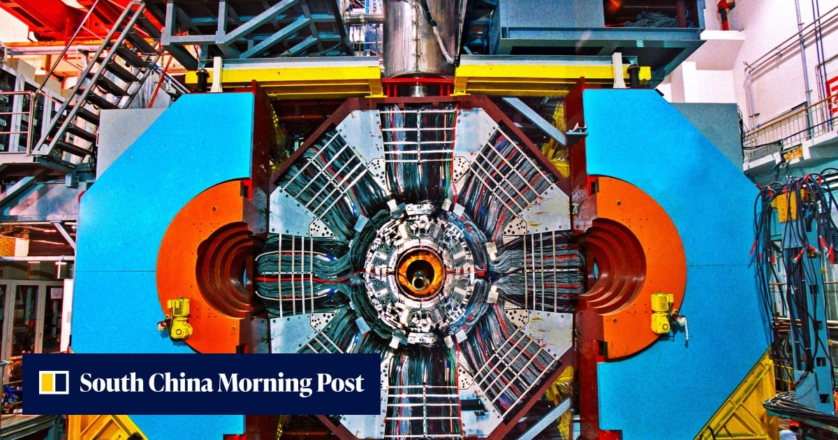 China’s glueball ‘triumph’; SpaceX rocket debris caught on video: 7 science highlights