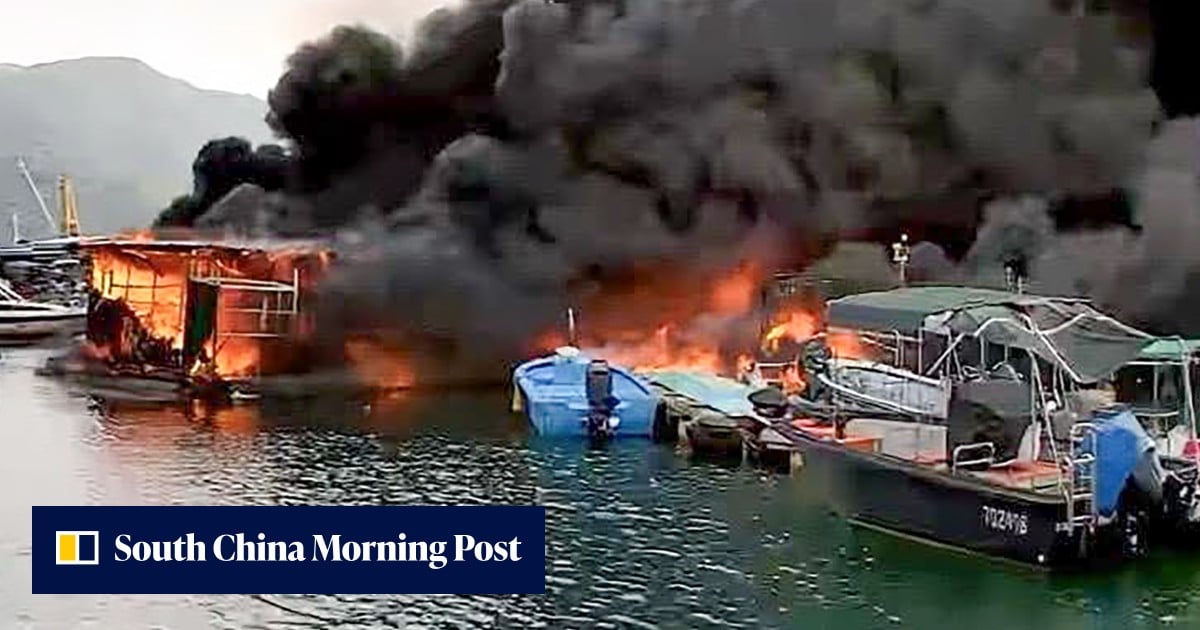 Man injured as fire engulfs 2 huts, 4 speedboats at village in Sai Kung