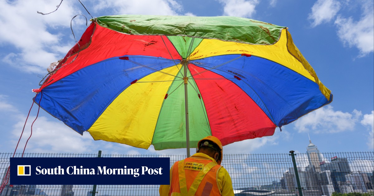 Extreme heat grips Hong Kong as labour groups urge district-level index