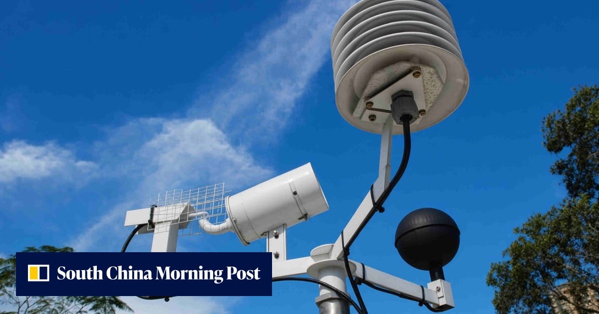 Why is Hong Kong’s heat-stress warning system for outdoor workers in the hot seat?