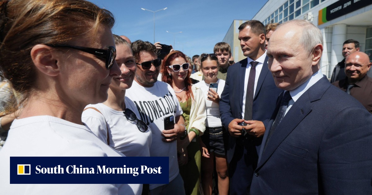 What does the first visit to the Kuril Islands by Vladimir Putin mean for China?
