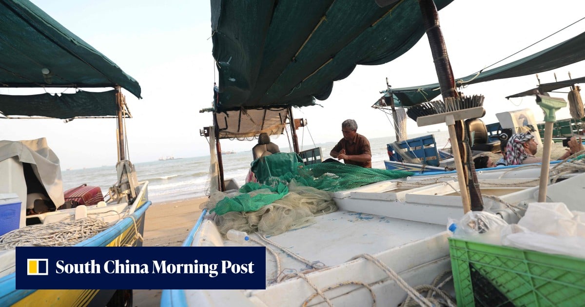 US strikes kept Iran’s fishermen off Hormuz. They can no longer afford to stay idle