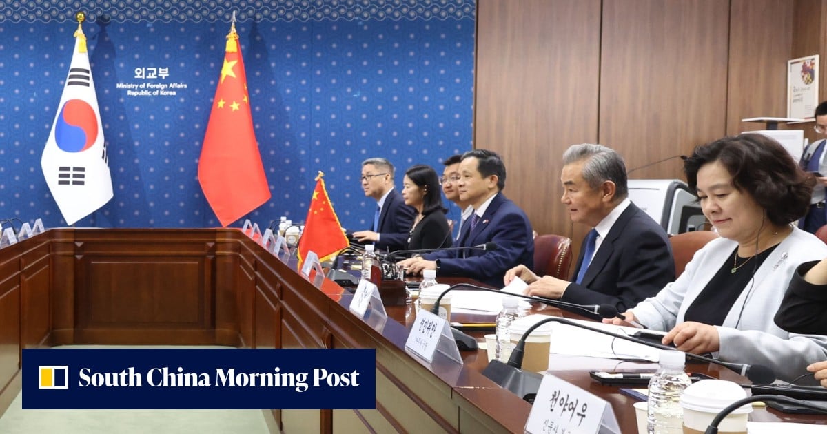 In Seoul meeting with Wang Yi, South Korean president voices hope for closer China ties