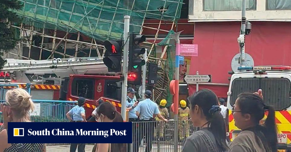 Man hospitalised after bamboo scaffolding collapses in Sham Shui Po