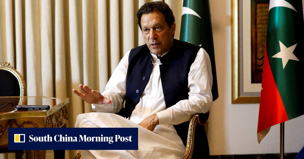 Former cricket captains appeal to Pakistan over jailed ex-PM Khan’s healthcare