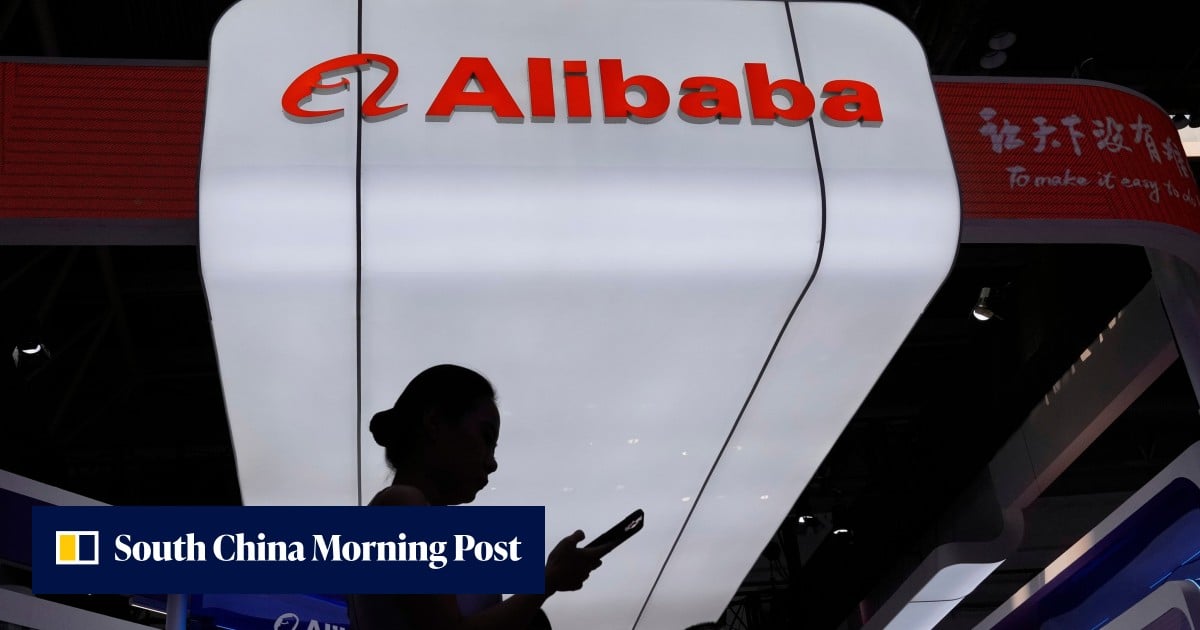Alibaba sets price in US$10.2b billion new share offer, drops 10% on market open
