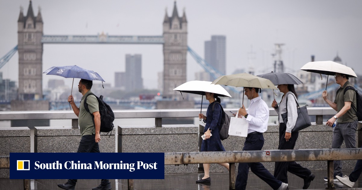 Foreigners jostle to secure UK residency rights before rules tighten