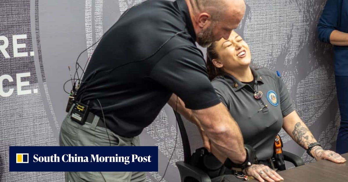 ICE agents in US to be equipped with pain-delivering electric shock gloves