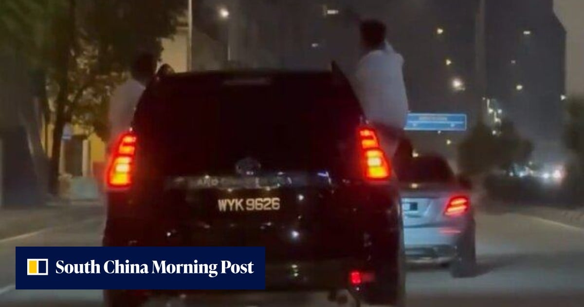 Malaysian police arrest 7 Yemeni men after dangerous road stunt goes viral